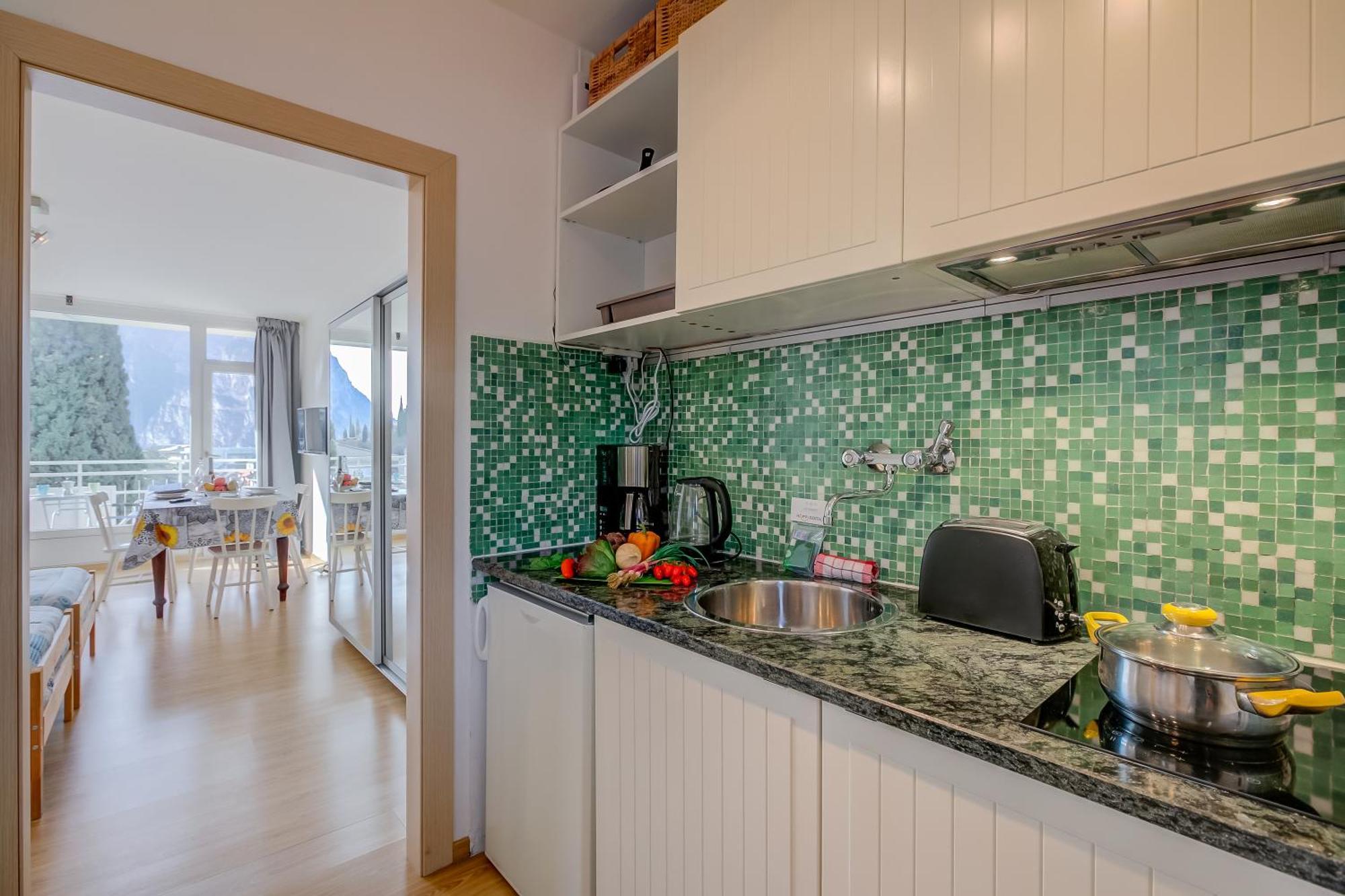 Il Piccolo Nido - Happy Rentals Riva del Garda Luaran gambar