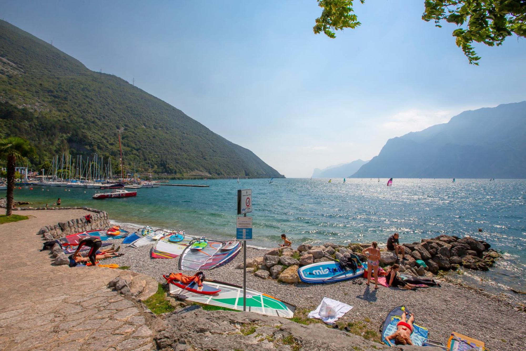 Il Piccolo Nido - Happy Rentals Riva del Garda Luaran gambar